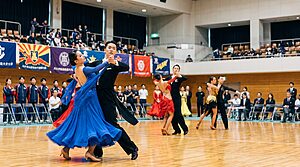 大学で社交ダンスを始めるなら？