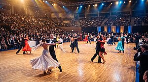 社交ダンスは今、どこへ向かっているのか？